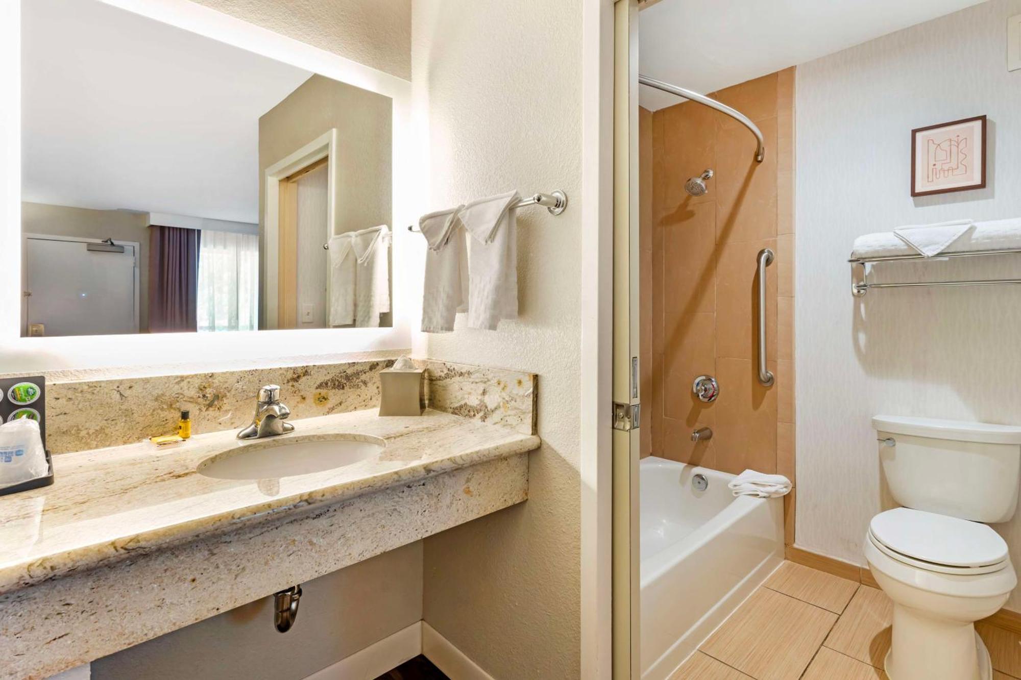 Best Western Plus Rancho Cordova Inn Exteriér fotografie