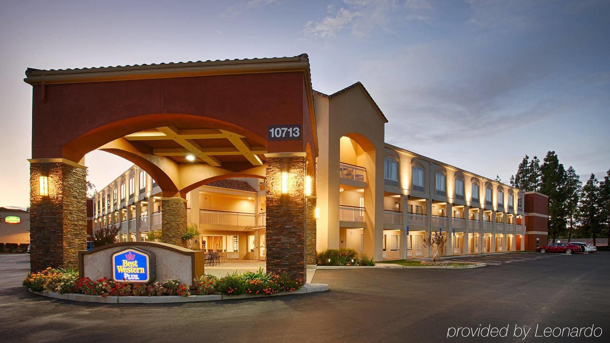 Best Western Plus Rancho Cordova Inn Exteriér fotografie
