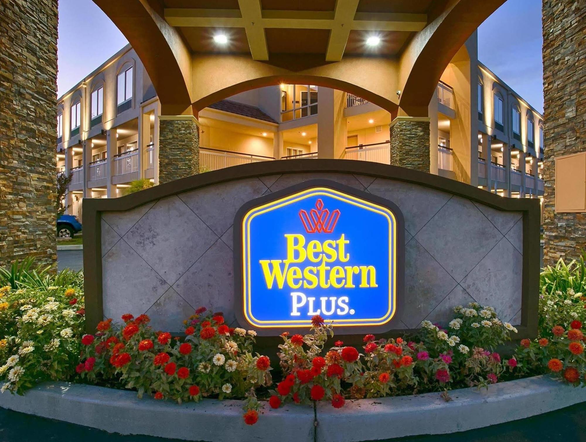 Best Western Plus Rancho Cordova Inn Exteriér fotografie